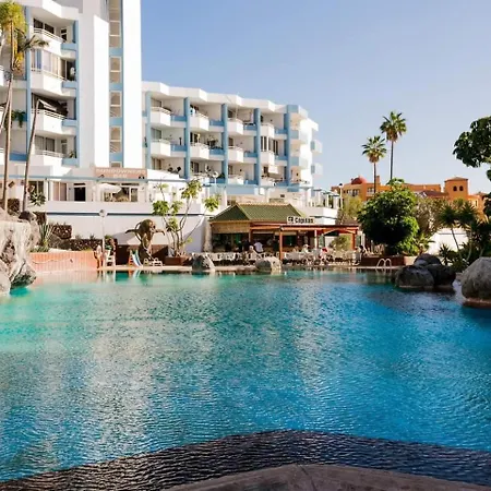 Mary - Pools And Sunny Balcony Апартаменты *